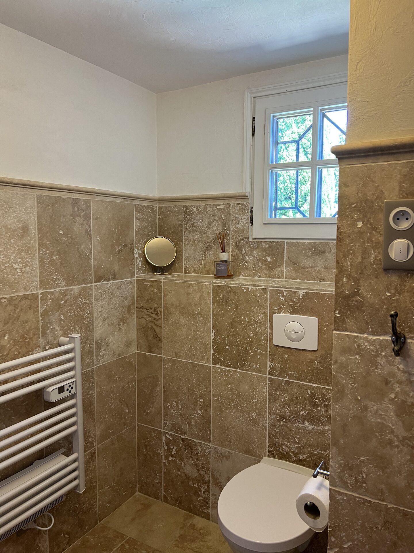 Bastide 2 interior