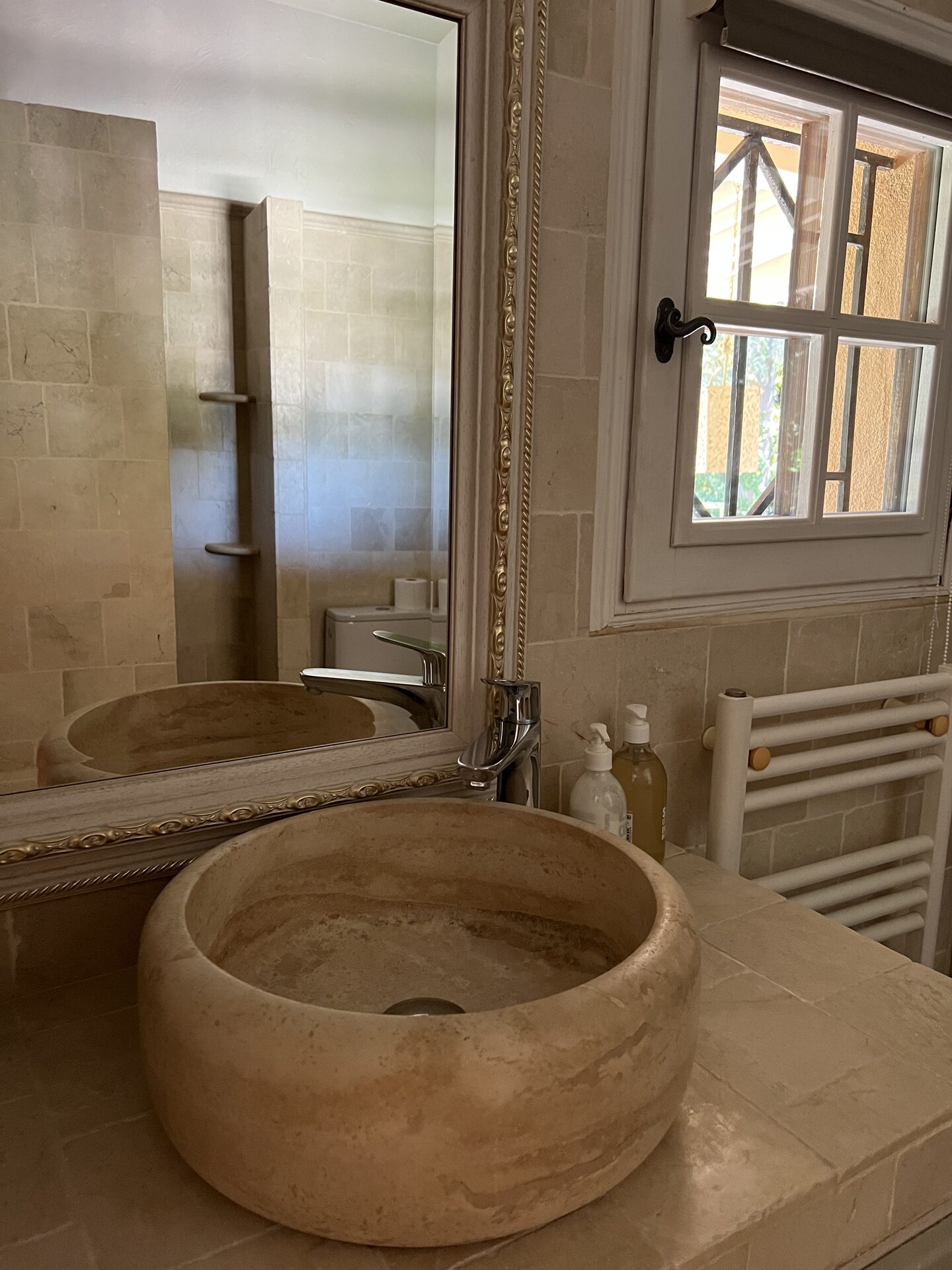 Bastide 2 interior