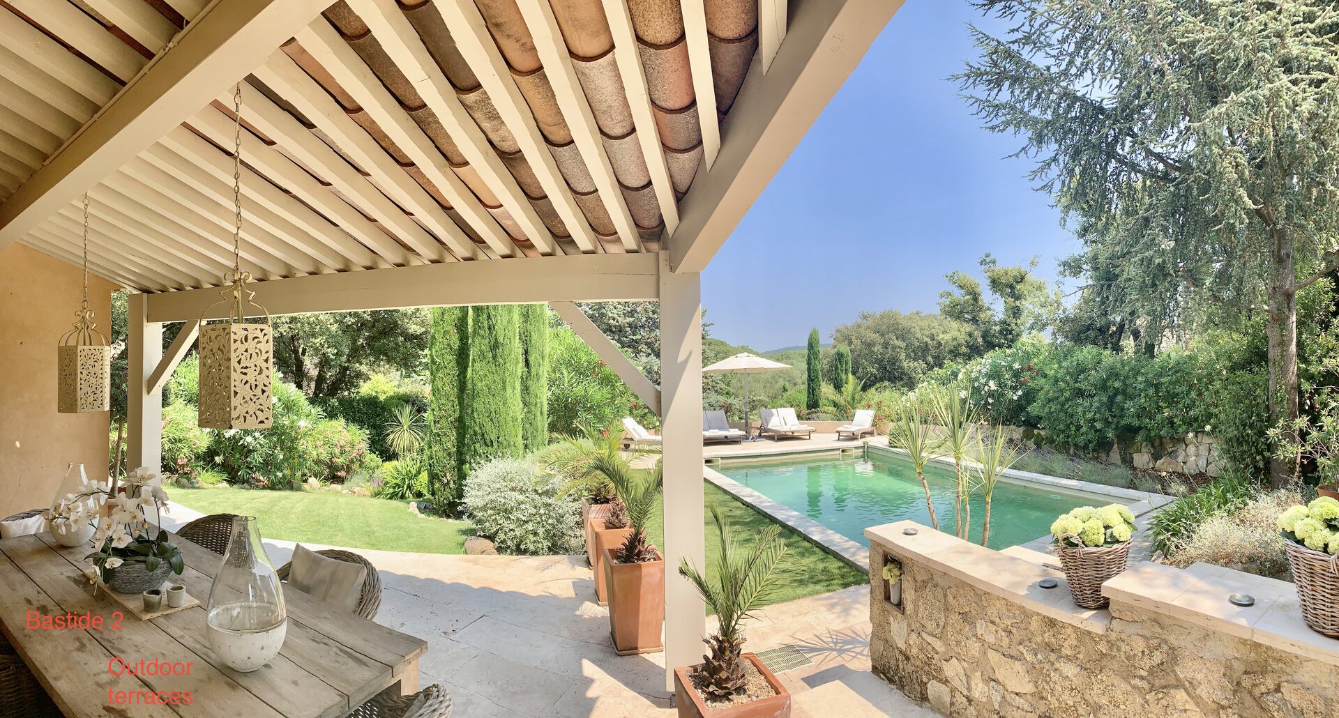 Bastide 2 interior