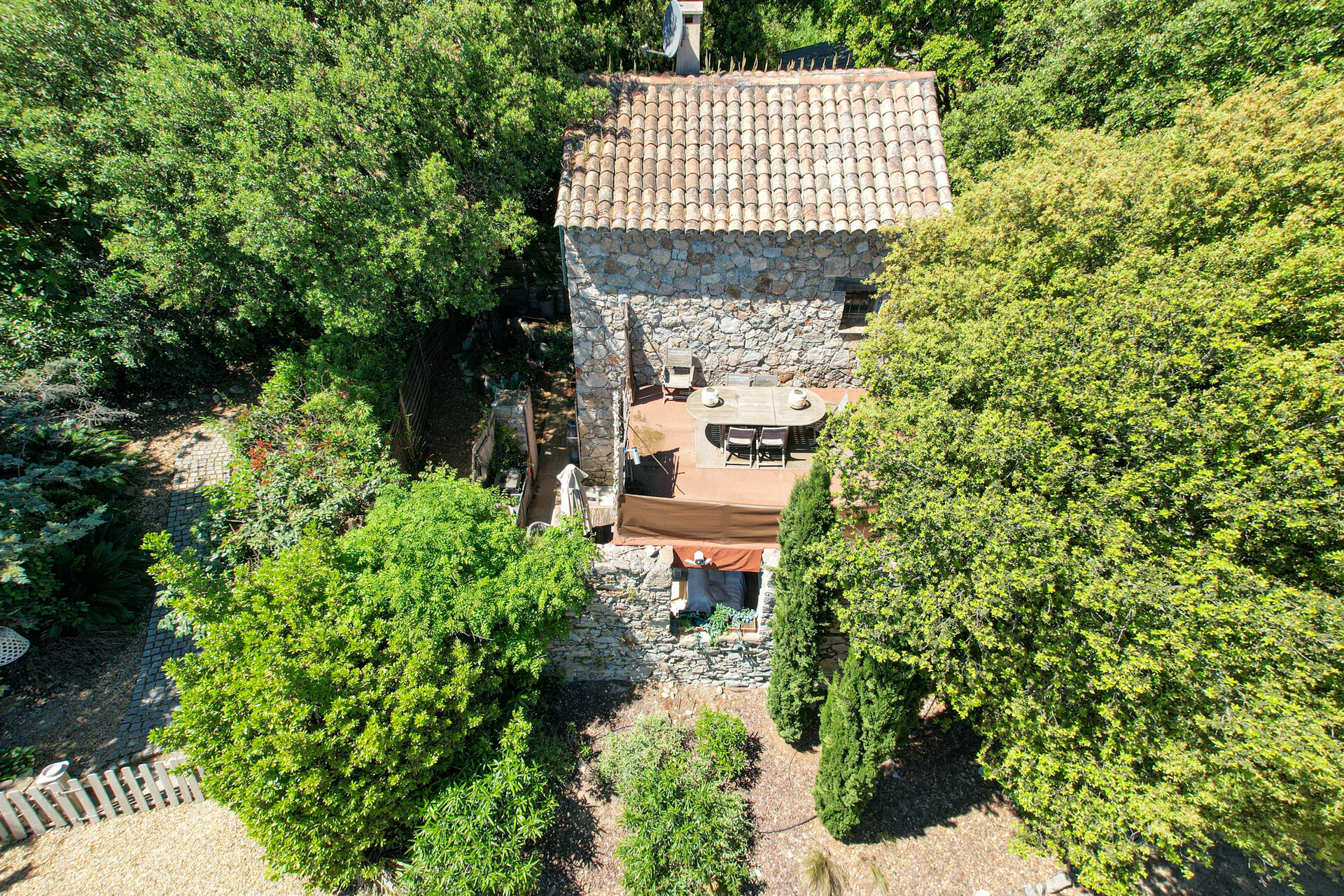 Bastide from above